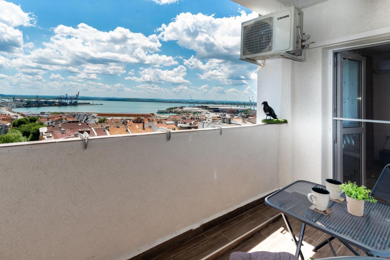 Апартамент За Гости Во1 Burgas Exterior photo